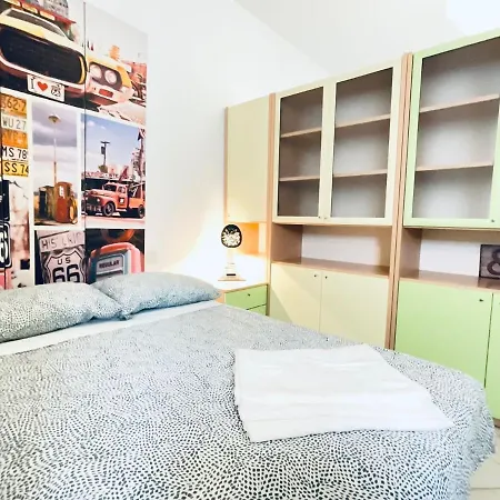 Flat In Central Navigli Apartmán *