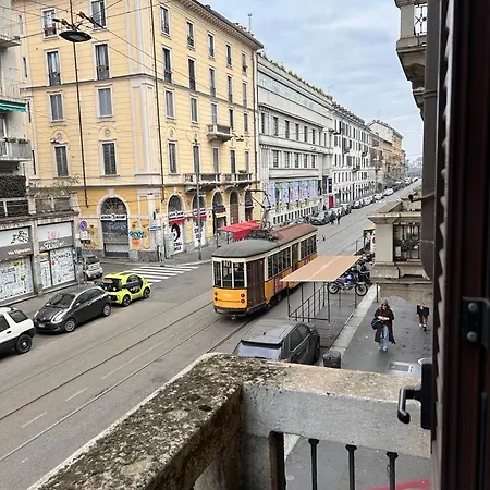Flat In Central Navigli * Milán